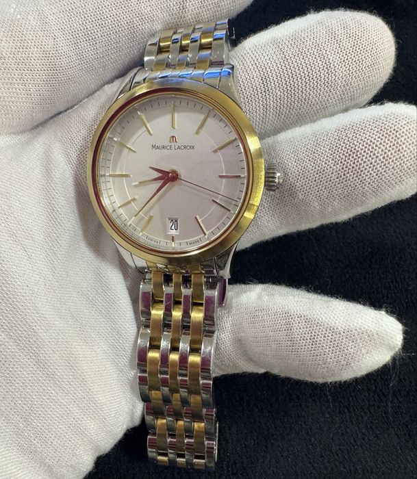 Часовник Maurice Lacroix Les Classiques Date