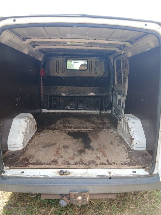 Autoutilitara Ford Tranzit, 2010, 2.2 diesel, Euro 4