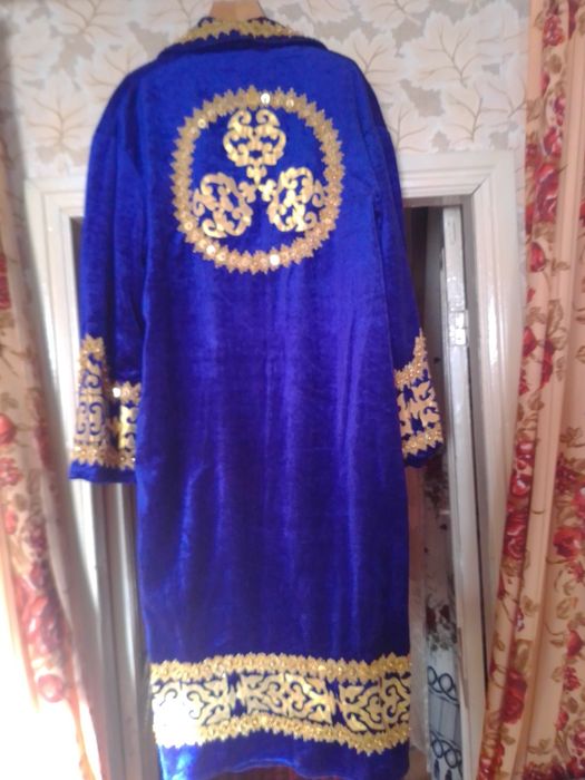 Казахская национальная одежда