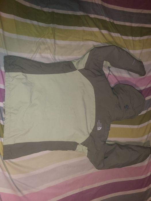 Дамски якета THE NORTH FACE