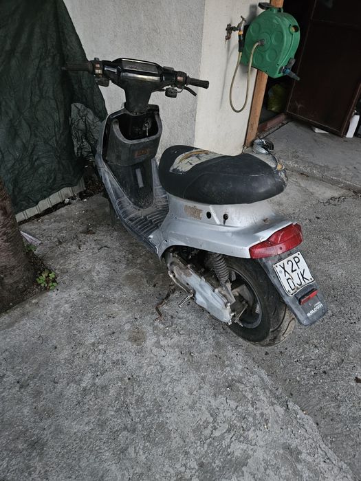 Scooters de vânzare