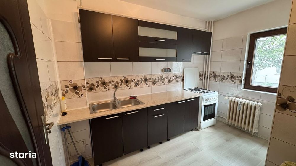 Apartament 2 camere, parter, Ura-Republicii, Bacău