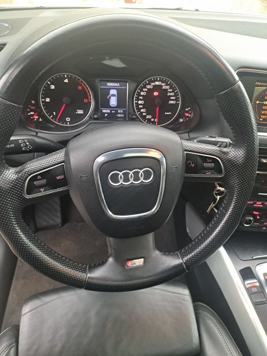AUDI Q5 3.0TDI 3XSLINE 10500€