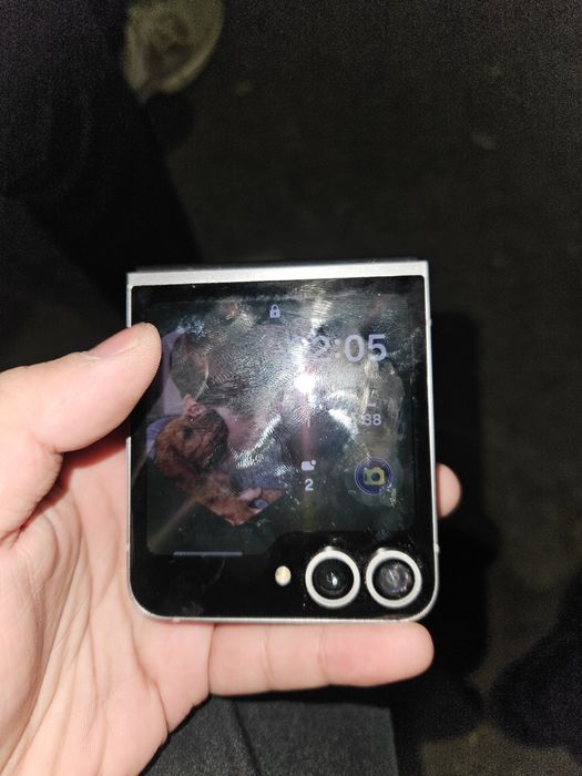 Samsung galaxy Z Flip 6