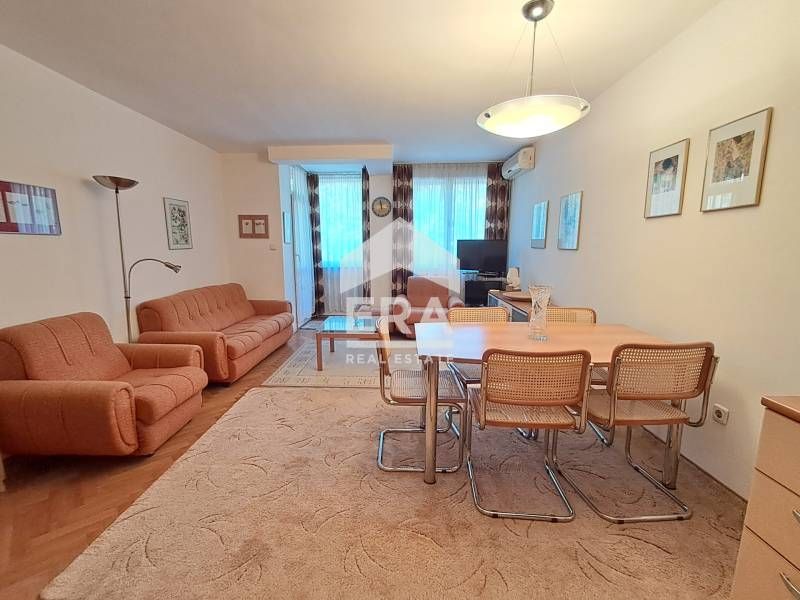 Продава се Тристаен апартамент в Варна, Център - 88 кв.м за 2944 €/кв.м - Снимка #3