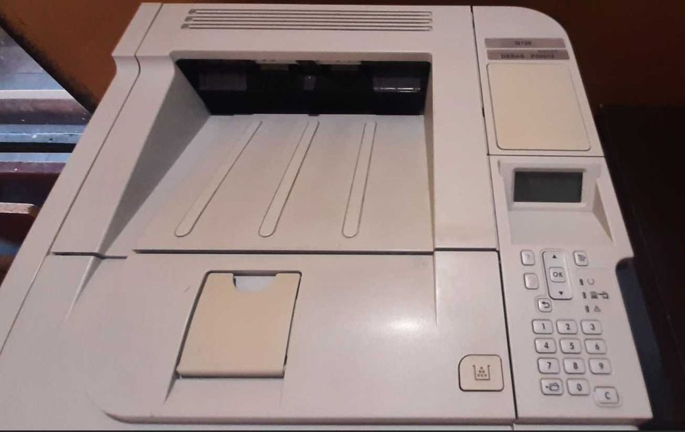 Лазерен принтер HP Laserjet P3015dn Употребяван