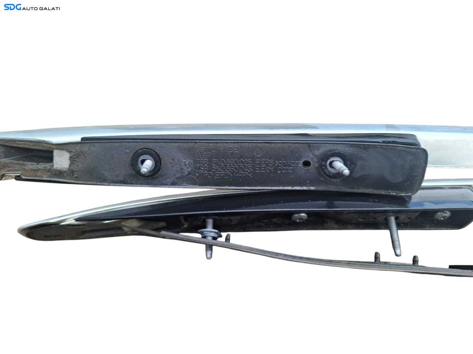 Set Bare Bari Portbagaj Longitudinale Plafon Stanga Dreapta Volkswagen Tiguan 2007 - 2015 Cod 5N0860025 5N0860043 5N860026 5N0860044 [LC1501]