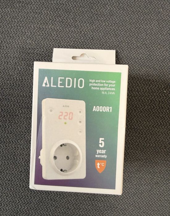 Vând prize inteligente ALEDIO și TP-Link TAPO