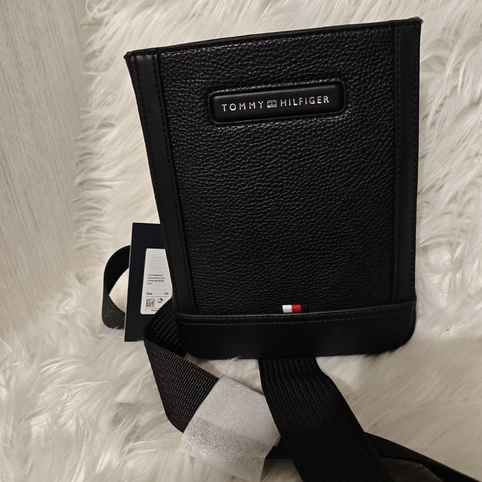 Tommy Hilfiger мъжка чанта