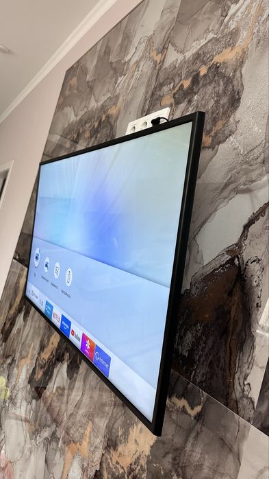 Продам Smart Tv Samsung