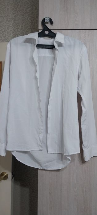 Продам мужские рубашки