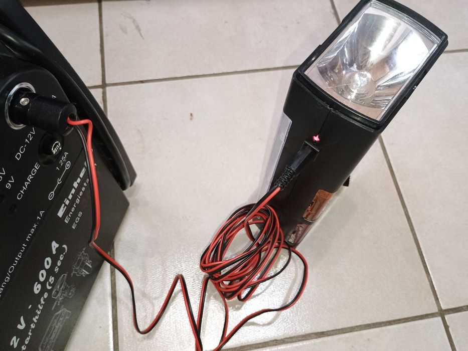 Ретро мултифункционална лампа за кола