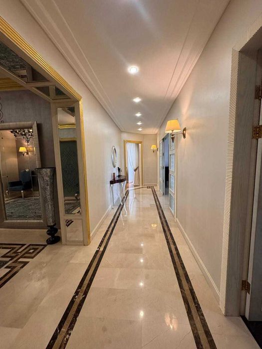 Продажа 5-комнатной квартиры