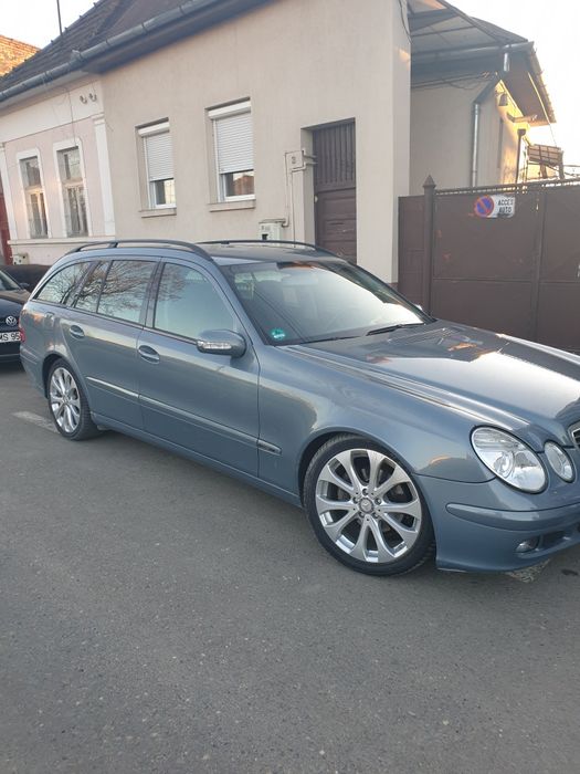 Mercedes  E 220klass