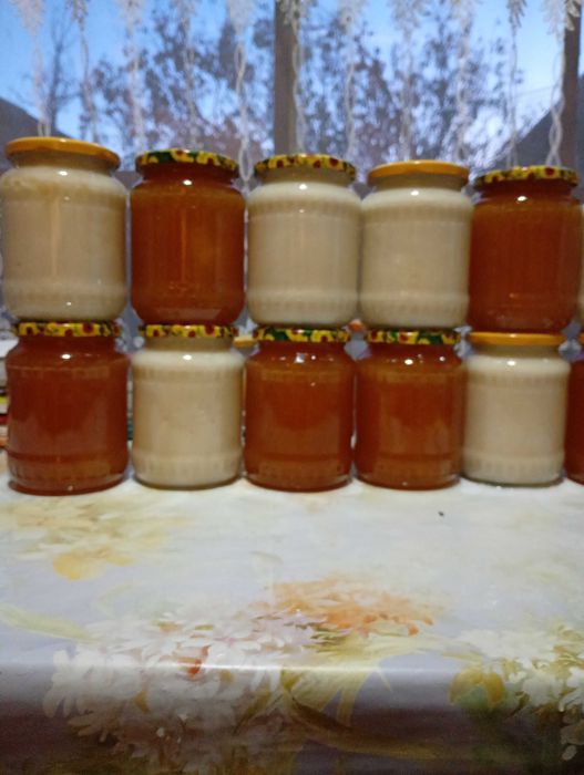 Miere, savuare din stup