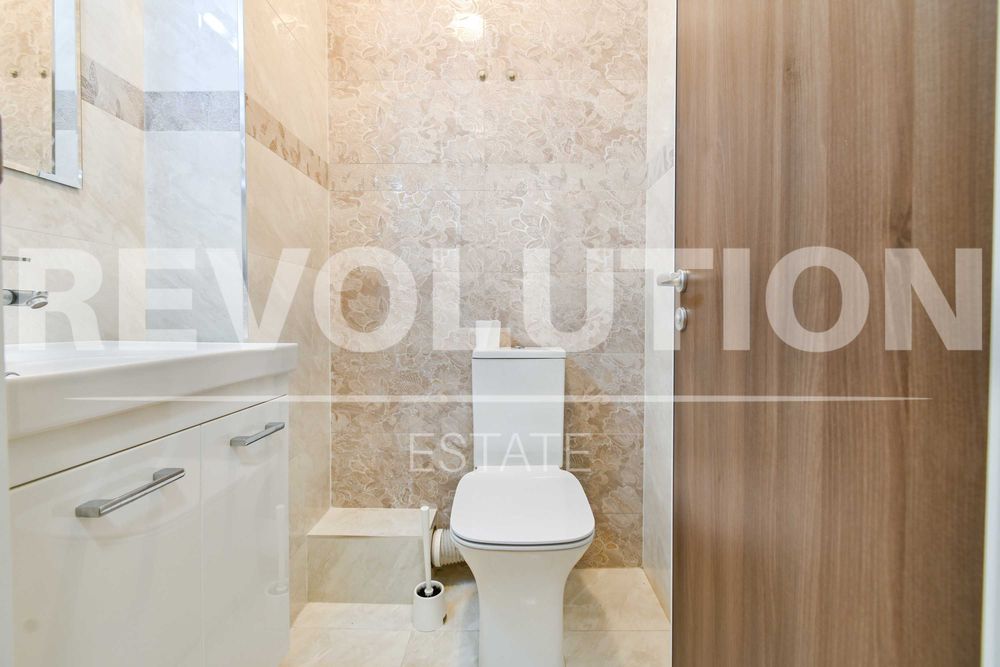 Дава се под наем Тристаен апартамент в София, Студентски град - 97 кв.м за 800 € - Снимка #6