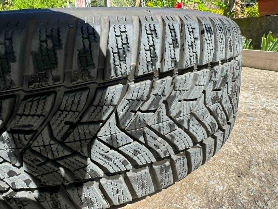 DUNLOP WINTER SPORT 5 225/45/17 с джанти bmw style 158