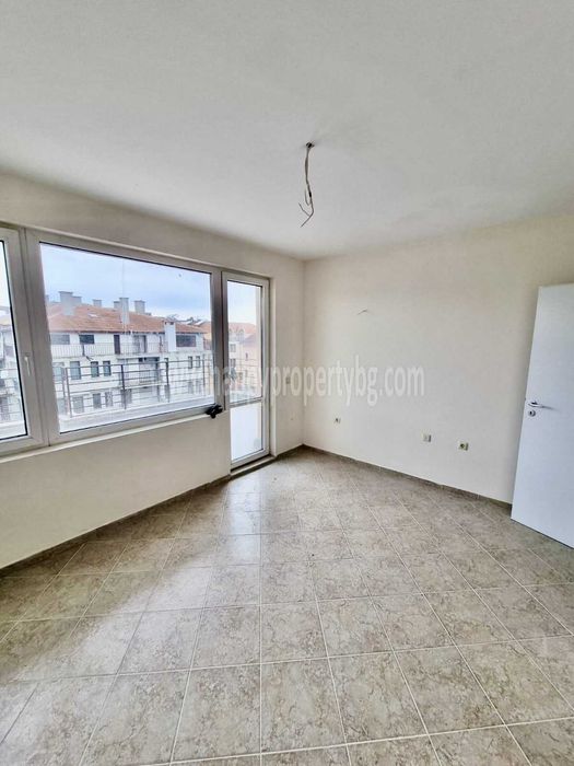 Продава се Едностаен апартамент в Несебър - 51 кв.м за 942 €/кв.м - Снимка #2