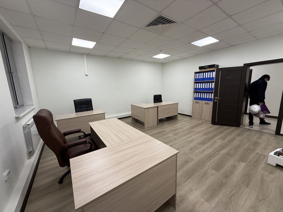 Офисный мебель кресло, компьютерный стол, стеллаж, стуля