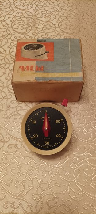 Часы механические.