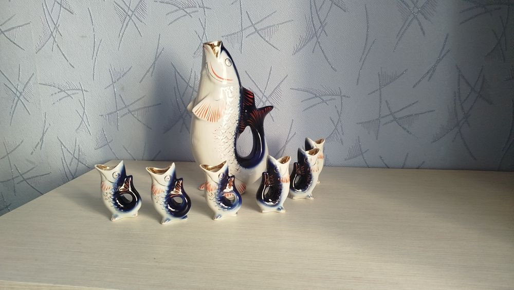 Набор. Графин с рюмочками в виде рыбок