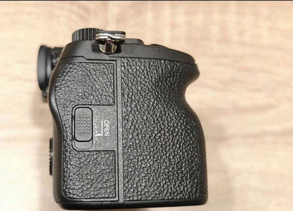 Sony A7 IV 4 комплект