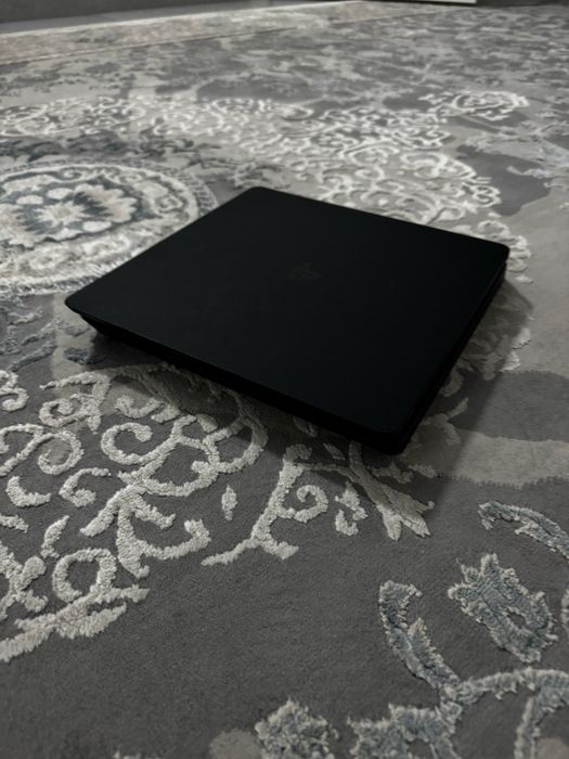 Продается/обмен пс4 Выгодно