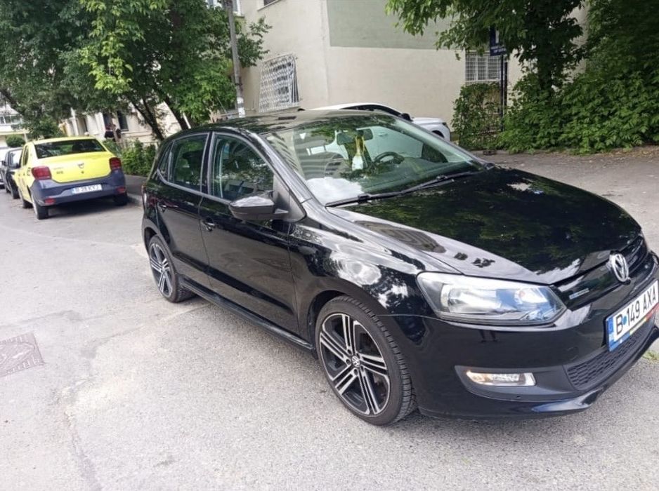 VOLKSWAGEN Polo 2014 — imagine 3