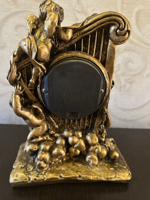 Часы электронные