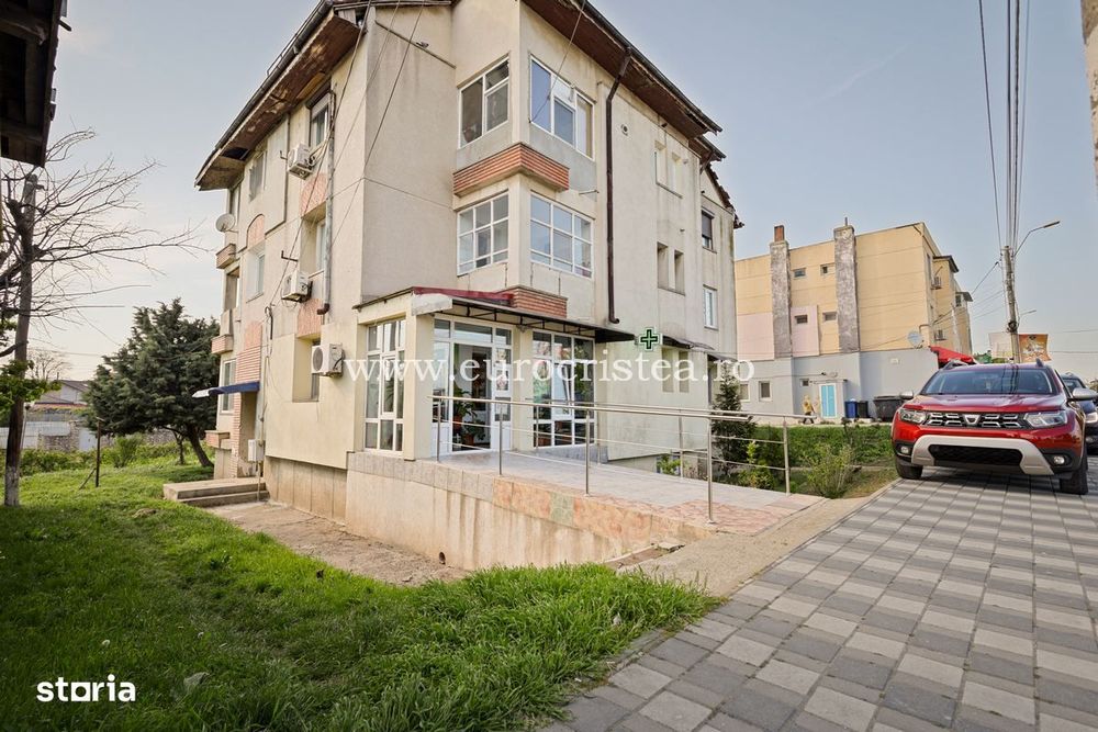 Apartament 3 camere de vânzare – 23 August, Constanța | 4km de plajă