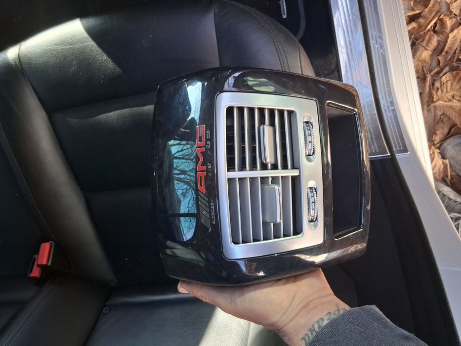 Въздуховод мерцедес S класа w221