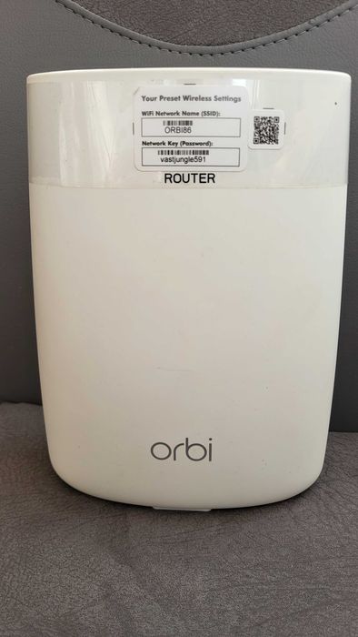 Netgear RBR50 Router WiFi Tri-band orbi Ac3000 fuctional Timisoara • OLX.ro