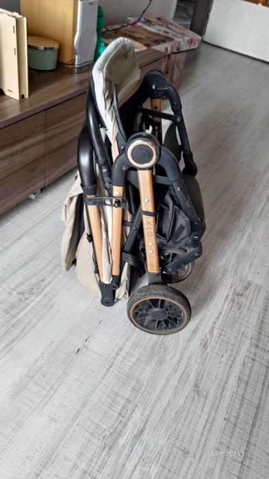 Бебешка лятна количка Chipolino - Pixie