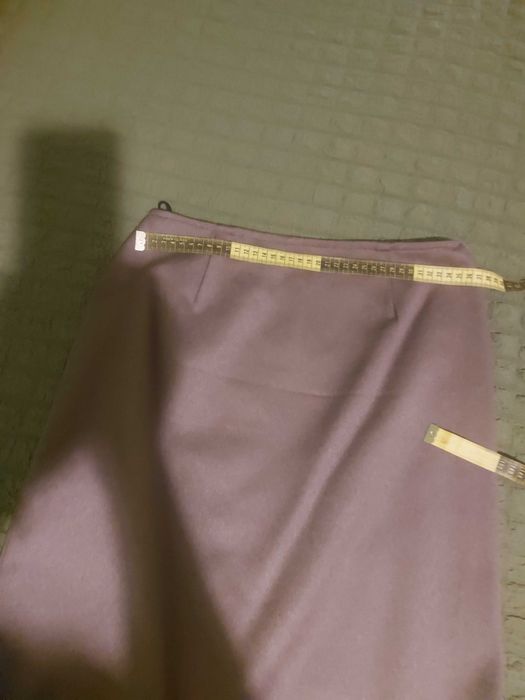 Две поли с волан