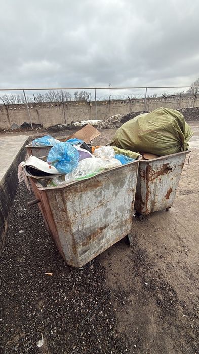 Вывоз мусор  чиска квартиры гараж