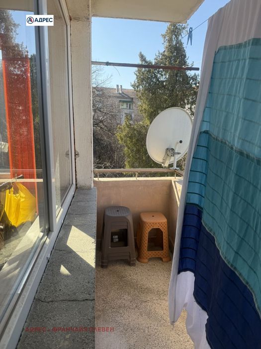 Продава се Тристаен апартамент в Плевен, Идеален център - 96 кв.м за 957 €/кв.м - Снимка #8