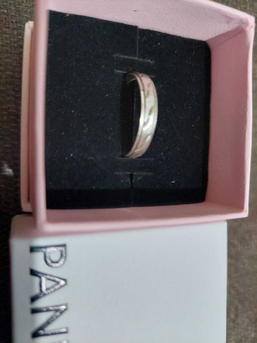 Inel de argint stil verigheta in cutie cadou Pandora