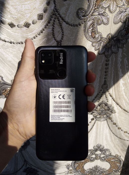 Redmi 10a 4ga64gb ishlashi ideal 1sim otib beraman