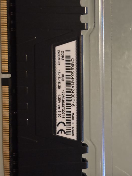 DDR4 8GB Vengeance 2400 mhz