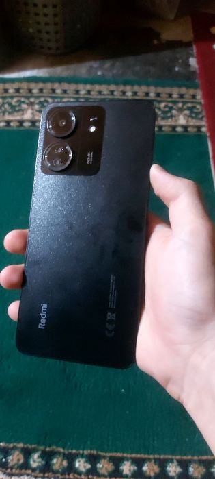 Продаю смартфог Redmi 13C