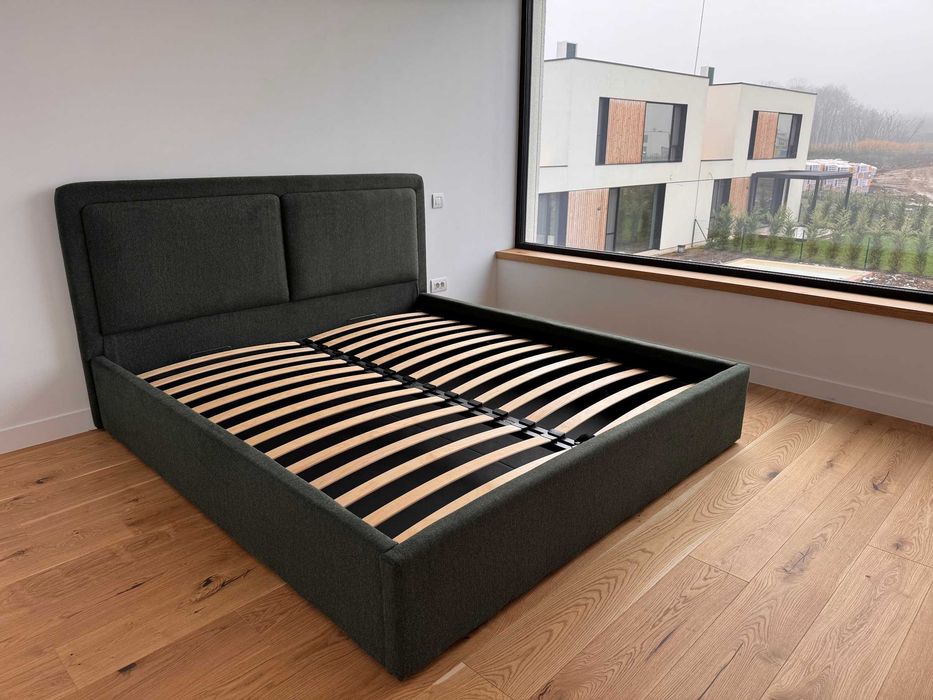 Pat matrimonial tapițat Prestige Home PIEMONTE 180x200 – verde închis – stare impecabilă