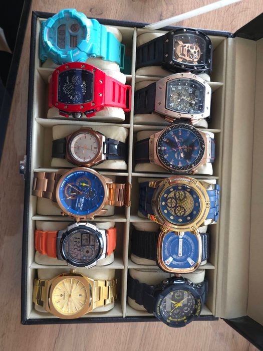 Продавам часовниците комплект/ Поотделно