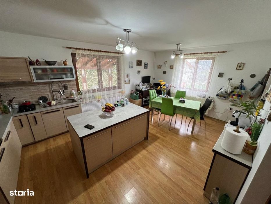 Vanzare - Casa individuala pe un singur nivel, teren de 1300 mp