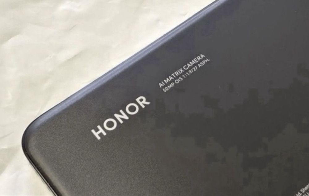 КАТО НОВ 512GB Honor 200 12GB 5G EMAG Гаранция 2026г. Black / Черен