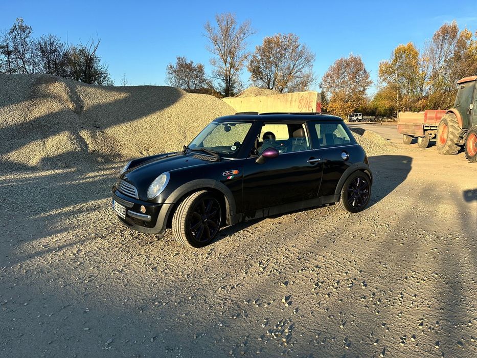 Mini Cooper R50 1.6 116 cp