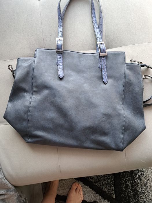 Дамска чанта тъмно синьо