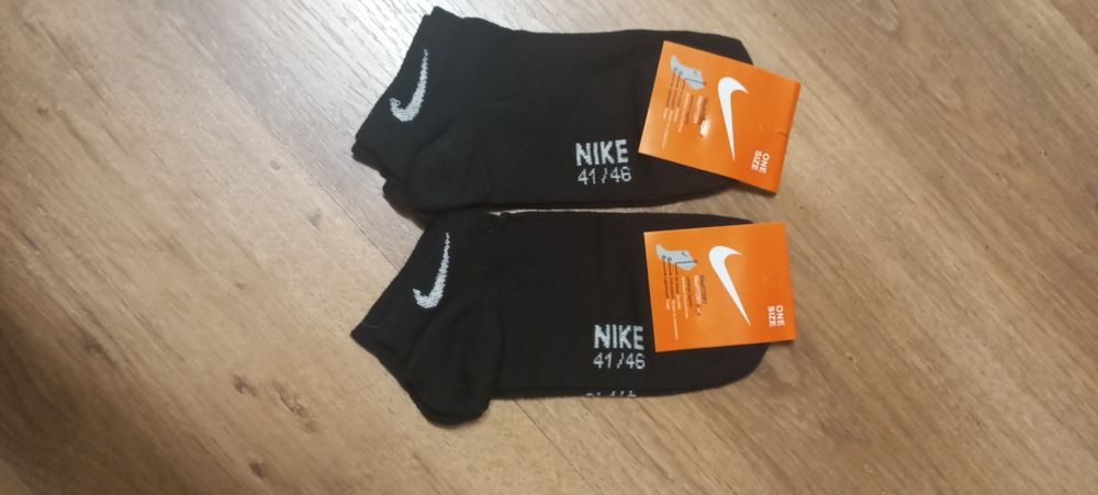 Нови чорапи къси и дълги