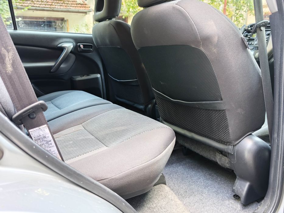 Toyota RAV 4 - 2.0 бензин