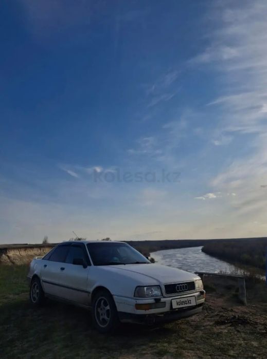 Продам Ауди 80 б4