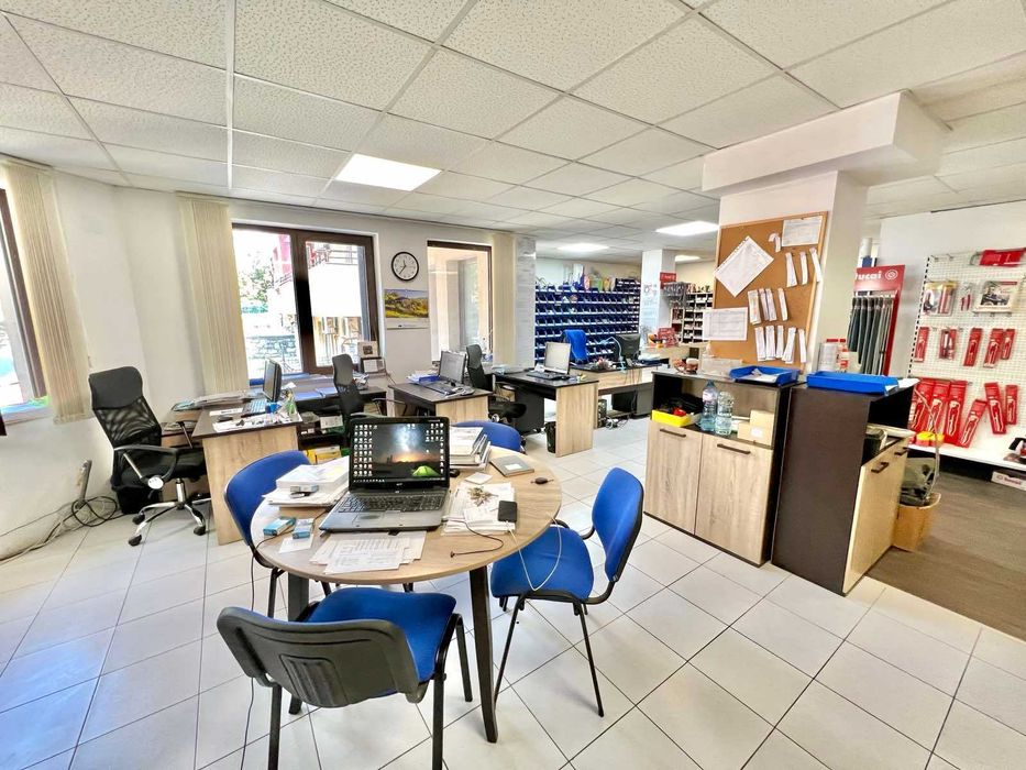 Продава се Магазин в Русе, Център - 225 кв.м за 1329 €/кв.м - Снимка #5